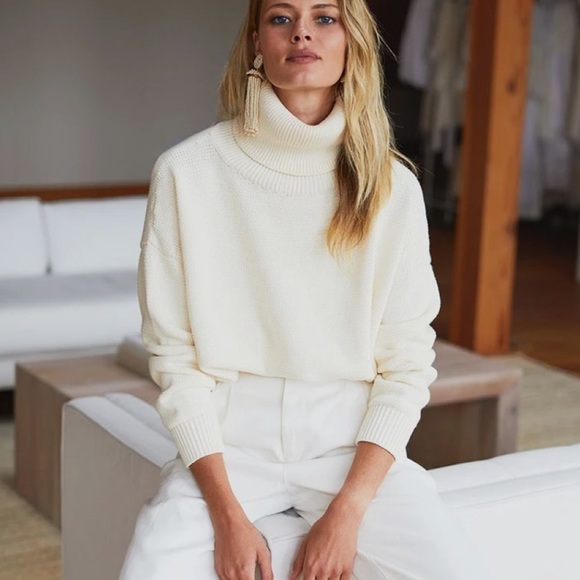 INTERMIX Sweaters - White turtleneck sweater